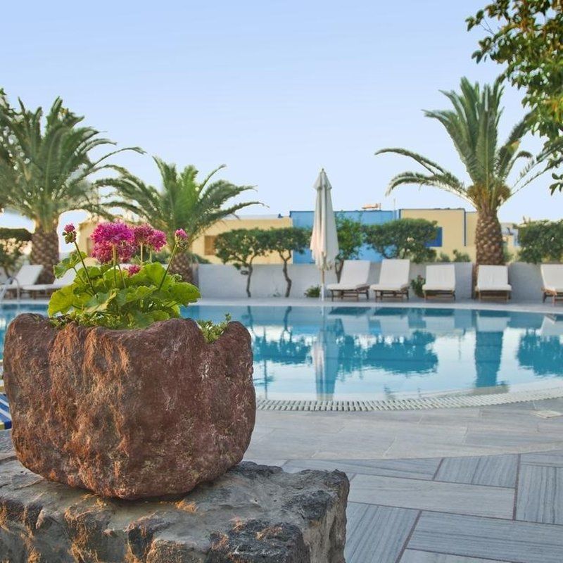Makarios Hotel Kamári Esterno foto